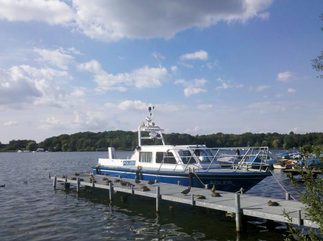 parked steamer - free image